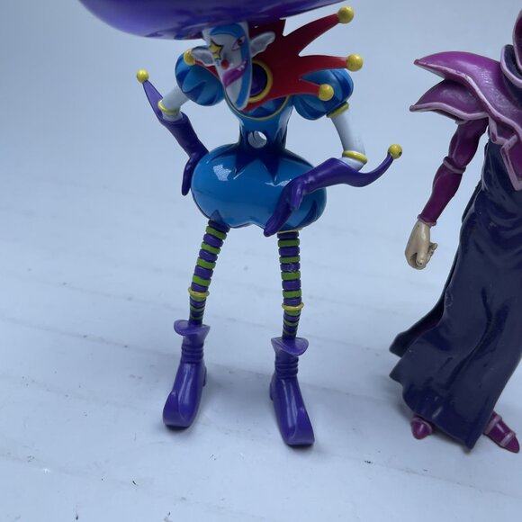 VINTAGE  Saggi The Clown + Dark Magician Yu Gi Oh Action 1996 Kazuki Takahashi - Picture 3 of 16